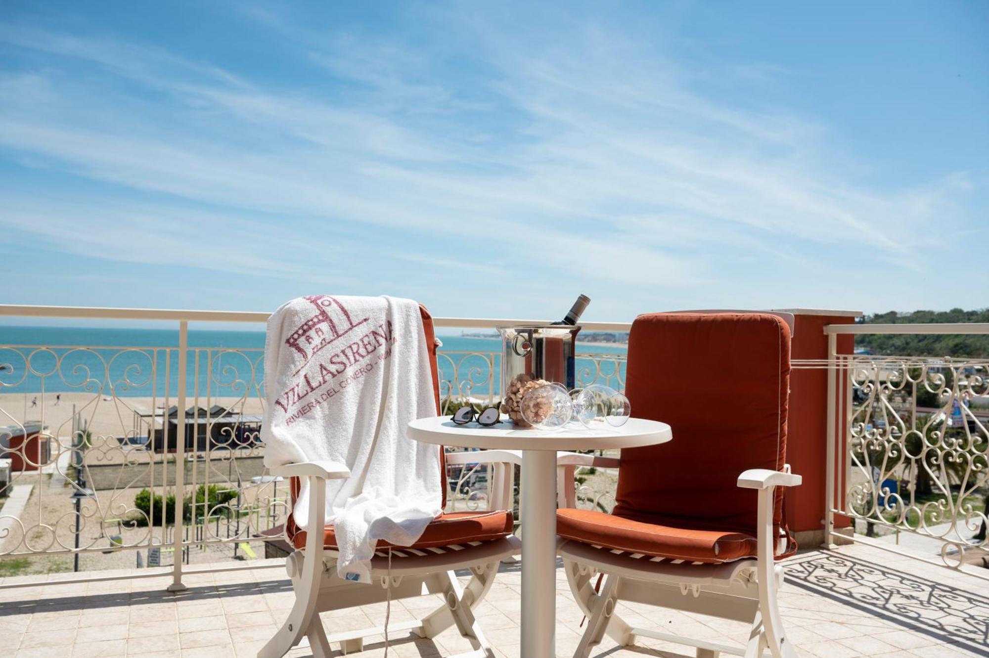 Hotel Villa Sirena Нумана Екстериор снимка